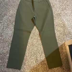 Old Navy Women's Olive Straight Leg Pants
